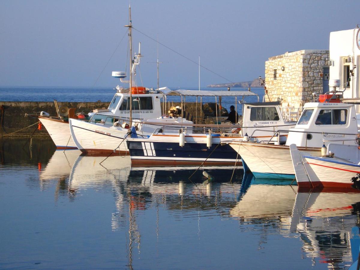 Sunloft-Paros Aparthotel Náousa Exterior foto